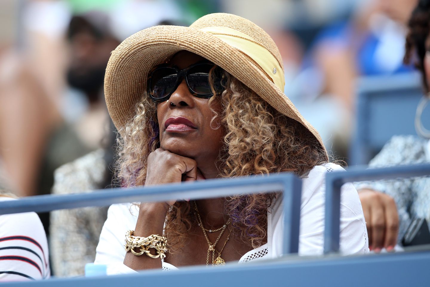 Mom can&#39;t choose side between Serena and Venus - The Boston Globe